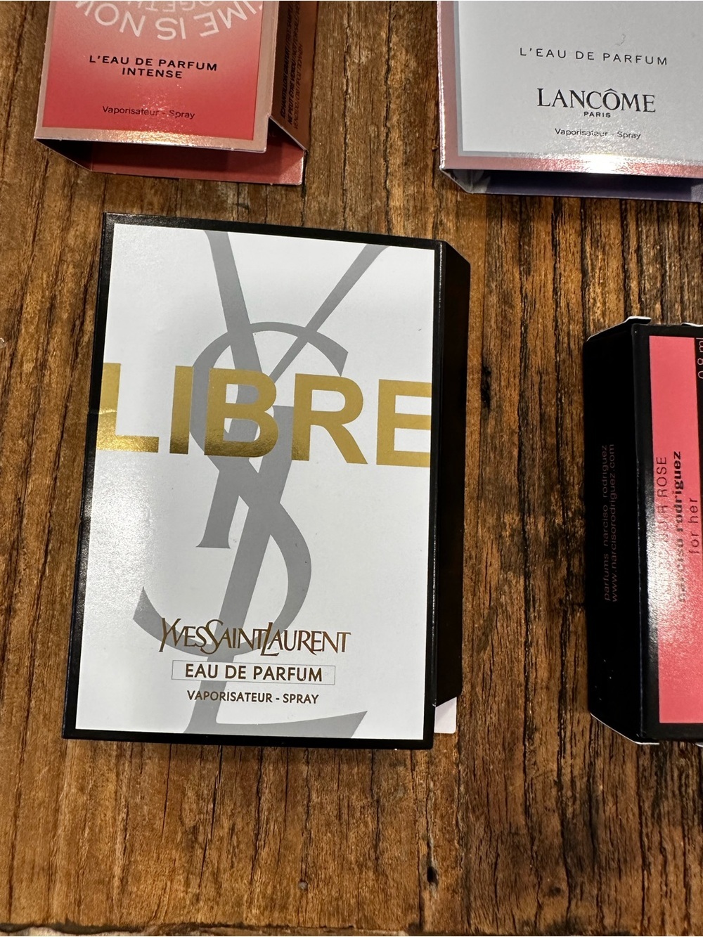 Versace Eros Flame Sample Card - Red - Picture 5 of 6